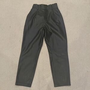 BB Dakota Steve Madden Faux Leather Paper Bag Waist Band Pants Size 8